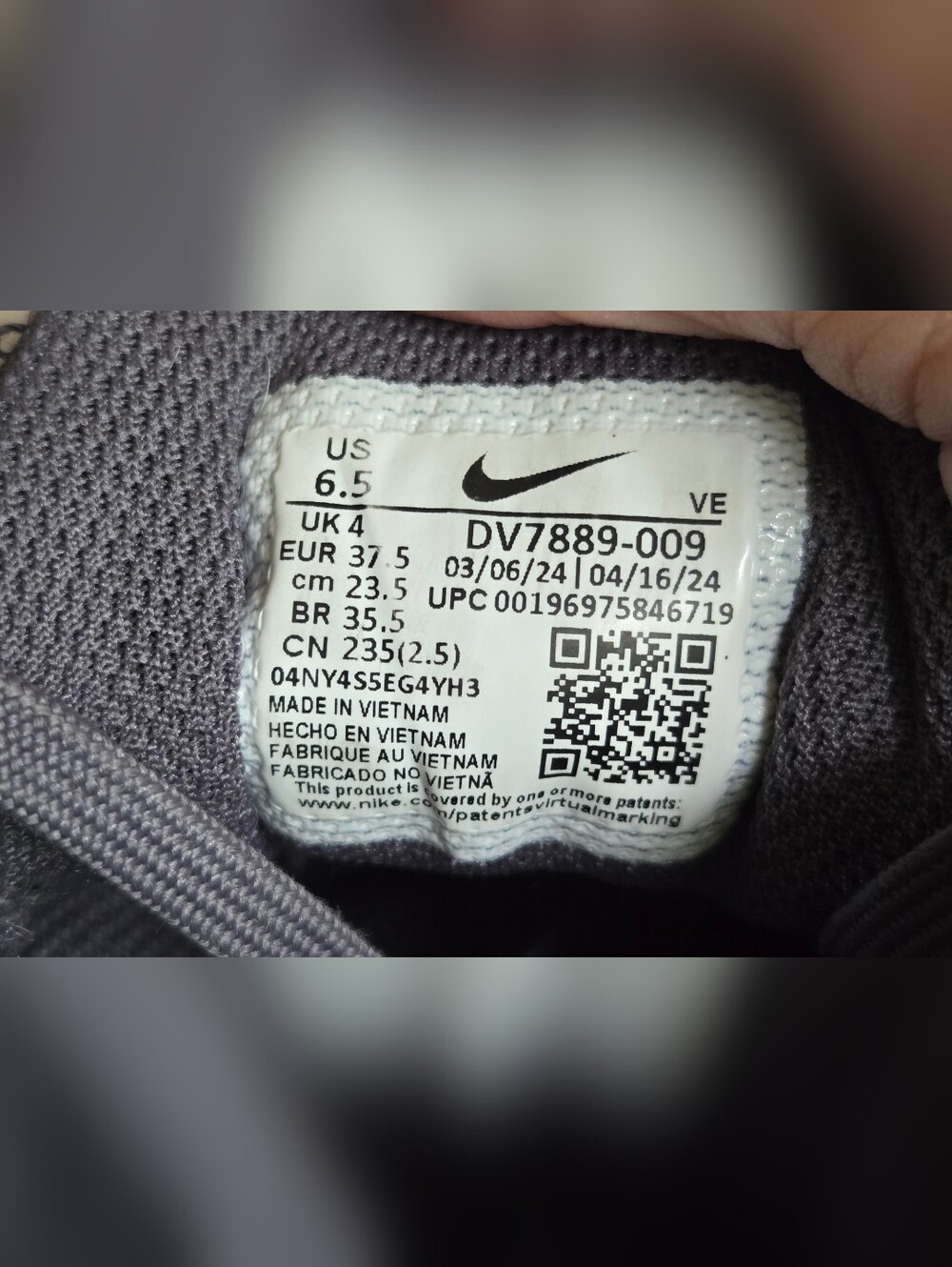 Nike Women's Run Swift 3 Gray And Pink Sneakers Size 6.5 - Picture 8 of 10